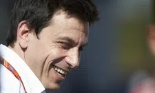 Thumbnail for article: Toto Wolff heeft geen flashbacks naar 2016: “Ik vertrouw beide coureurs volledig”