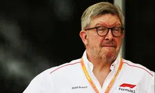 Thumbnail for article: Ross Brawn ziet het somber: "Mercedes kan in Italië al kampioen zijn"