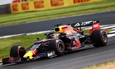 Thumbnail for article: Sebastian Vettel ramt vol achterin de RB15 van Max Verstappen!