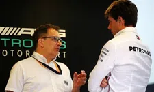 Thumbnail for article: Hamilton heeft inspraak in keuze voor Valtteri Bottas of Esteban Ocon