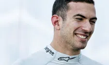 Thumbnail for article: Latifi wil in laatste races Formule 2 gat met leider De Vries dichten