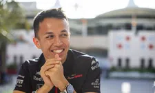 Thumbnail for article: Eerste 'werkdag' van Albon bij Red Bull: Stoeltje zit overduidelijk goed!