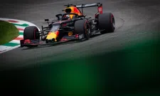 Thumbnail for article: Max Verstappen verliest zijn voorvleugel in de eerste ronde!