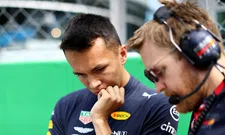 Thumbnail for article: Albon leert nog steeds om de juiste set-up calls te maken bij Red Bull