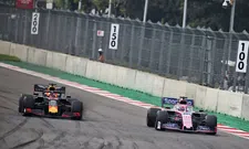 Thumbnail for article: Jos Verstappen over Hamilton: “Lewis voelt zich bedreigd door Max”