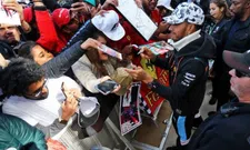 Thumbnail for article: Hamilton's hunt for glory? "It's good for Lewis and good for Formula One"