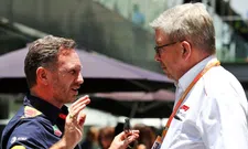 Thumbnail for article: Horner heeft nog steeds twijfels over kosten in 2020: "Moeten drie auto's bouwen"