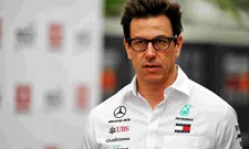 Thumbnail for article: Moederbedrijf Mercedes stellig: "Wolff blijft ook teambaas na 2020"