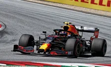 Thumbnail for article: Technische problemen bij Albon; Red Bull sleutelt hard aan zijn RB16