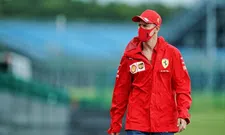 Thumbnail for article: Photographer spotted Vettel getting into Racing Point's Szafnauer's car