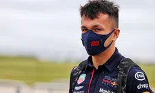 Thumbnail for article: Albon about crash with Magnussen: "Would it do exactly the same thing next time"