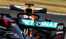 Thumbnail for article: Doorbuigende achtervleugel Mercedes gespot; Red Bull en Ferrari ook onder de loep