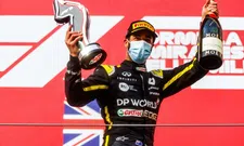 Thumbnail for article: Ricciardo geniet na van zijn derde plek: "Natuurlijk moest ik toen lachen"