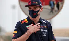 Thumbnail for article: Verstappen jokes: 'My father thinks I'm way too relaxed'