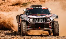 Thumbnail for article: LIVE | Dakar etappe 1: Winnaar van vorig jaar verliest meteen héél veel tijd