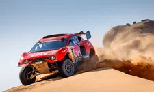 Thumbnail for article: LIVE | Dakar Rally 2021 etappe 3: Ten Brinke crasht, pijnlijk verlies voor Sainz