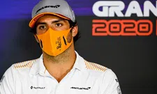 Thumbnail for article: Sainz blikt terug op moeilijke periode: 'Verstappen haalt er nu ook meer uit'