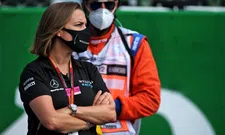 Thumbnail for article: Claire Williams legt uit: ‘Dit is waarom we het team verkocht hebben’