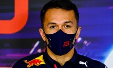 Thumbnail for article: Albon is zeker nog niet afgeschreven, speelde een belangrijke rol bij RB16B