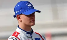 Thumbnail for article: McLaren-teambaas kijkt naar Schumacher: "Heeft alles wat topcoureur moet hebben"