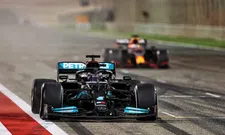 Thumbnail for article: Geen andere optie voor Verstappen: 'Ze hadden Hamilton laten winnen'