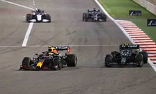 Thumbnail for article: Brundle over Mercedes en Red Bull: "Dat rake ding is een beetje een afleiding"