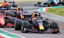 Thumbnail for article: Leclerc legt uit: 'Daarom heb ik Verstappen toen niet ingehaald'