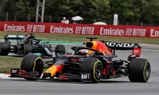 Thumbnail for article: Verstappen voelt zich alleen bij Red Bull: 'Zij doen makkelijk een tweede stop'