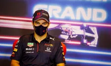 Thumbnail for article: Pérez vergelijkt Verstappen met andere rijders: 'Hij doet dat niet'