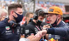 Thumbnail for article: Verstappen gelooft niet in excuus Hamilton: 'Duidelijk minder downforce'