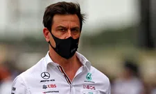 Thumbnail for article: "Mercedes was te arrogant, maar heeft nu helemaal niets meer over"