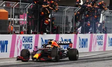 Thumbnail for article: Red Bull Racing deelt plaagstoot uit aan Mercedes met gekopieerd bericht