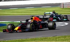 Thumbnail for article: ‘Actie Hamilton op Verstappen in overeenstemming met richtlijnen FIA’