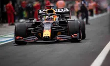 Thumbnail for article: Verstappen dankt Alonso: "Dat deed ie heel goed"