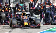 Thumbnail for article: 'Ik had even contact met Verstappen na de race en hij bleef zelf zo rustig'