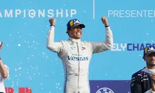 Thumbnail for article: De Vries blijft hoopvol: 'Droom is nog steeds om overstap te maken naar F1'