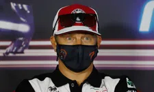 Thumbnail for article: Unieke beelden: Lachende Raikkonen in melige bui met Kubica en Giovinazzi