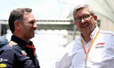 Thumbnail for article: F1 boss surprised at Hamilton: 'Would have hard for Red Bull to respond'