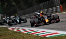 Thumbnail for article: Verstappen over succesformule Red Bull-programma: ‘Ze durven gewoon meer’