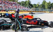 Thumbnail for article: FIA start veiligheidsonderzoek naar "ongewone" crash Verstappen en Hamilton