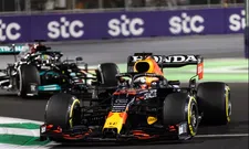 Thumbnail for article: Verstappen senior woedend: 'Mercedes schuift de schuld altijd af'