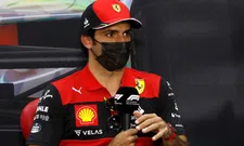 Thumbnail for article: Sainz doorziet 'jaarlijks spelletje' van Mercedes