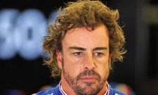 Thumbnail for article: Alonso vergelijkt eigen situatie met Verstappen