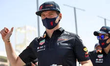 Thumbnail for article: Verstappen grapt: 'Héél teleurgesteld dat Mercedes er niet bij zit'