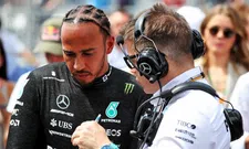 Thumbnail for article: 'Russell geeft het goede voorbeeld, Wolff en Hamilton gefrustreerd'