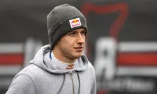 Thumbnail for article: Perez moet zijn stoeltje afstaan aan Red Bull-talent tijdens VT1 in Spanje