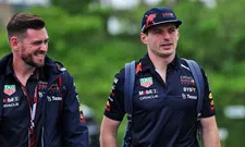 Thumbnail for article: Verstappen darts Hamilton: ''Any porpoising issues on it?''