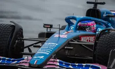 Thumbnail for article: Alonso doet belofte aan Verstappen: 'Geen kamikaze moves'