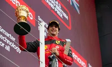 Thumbnail for article: Sainz trekt eigen plan bij Ferrari: 'Ze zien Leclerc als titelkandidaat'