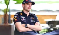 Thumbnail for article: Verstappen gaat in op vraag of De Vries 'ready' is om Vettel te vervangen